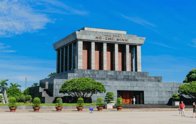 Hanoi - Ho Chi Minh Muslim Tour 7 Days