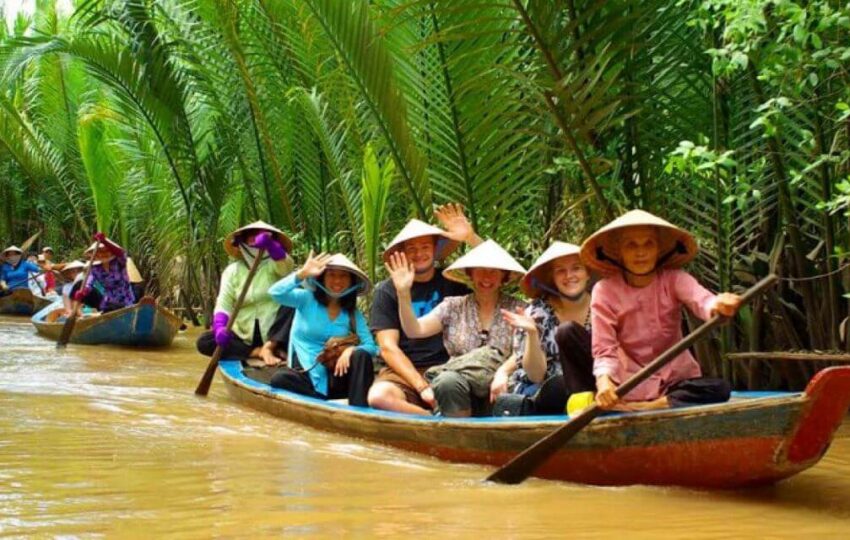 Discover Hanoi - Ho Chi Minh Muslim Tour 7 Days, Top Halal-friendly Tours