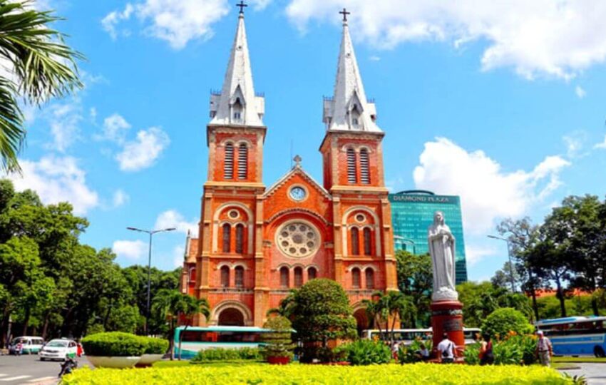 Discover Hanoi - Ho Chi Minh Muslim Tour 7 Days, Top Halal-friendly Tours