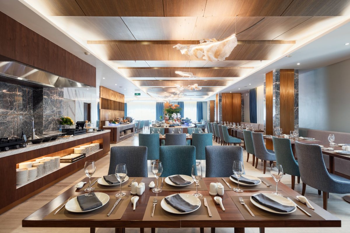 The Chopsticks restaurant at D'Lecia Ha Long