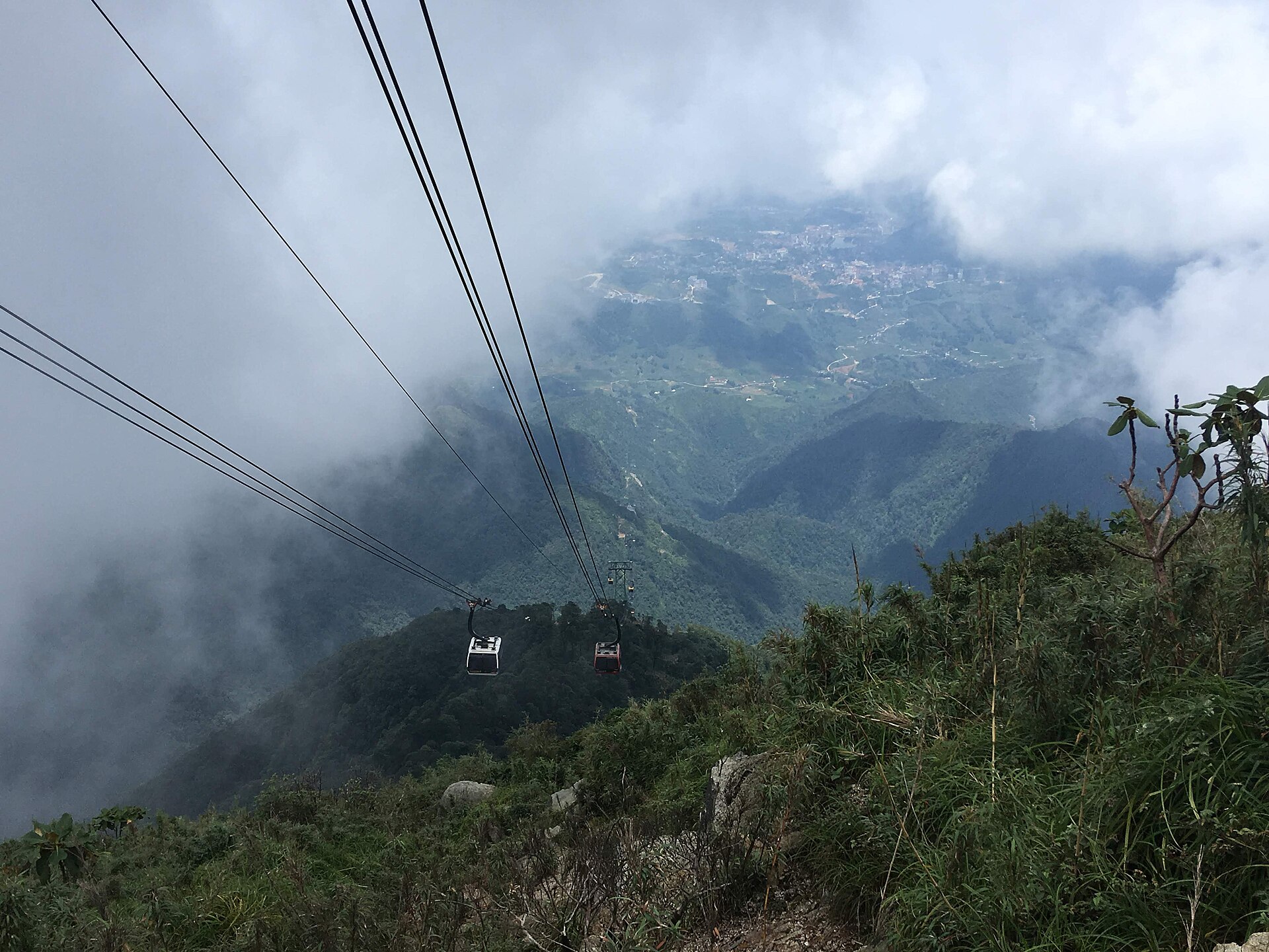 Fansipan Cable Car over the Sapa Valley
