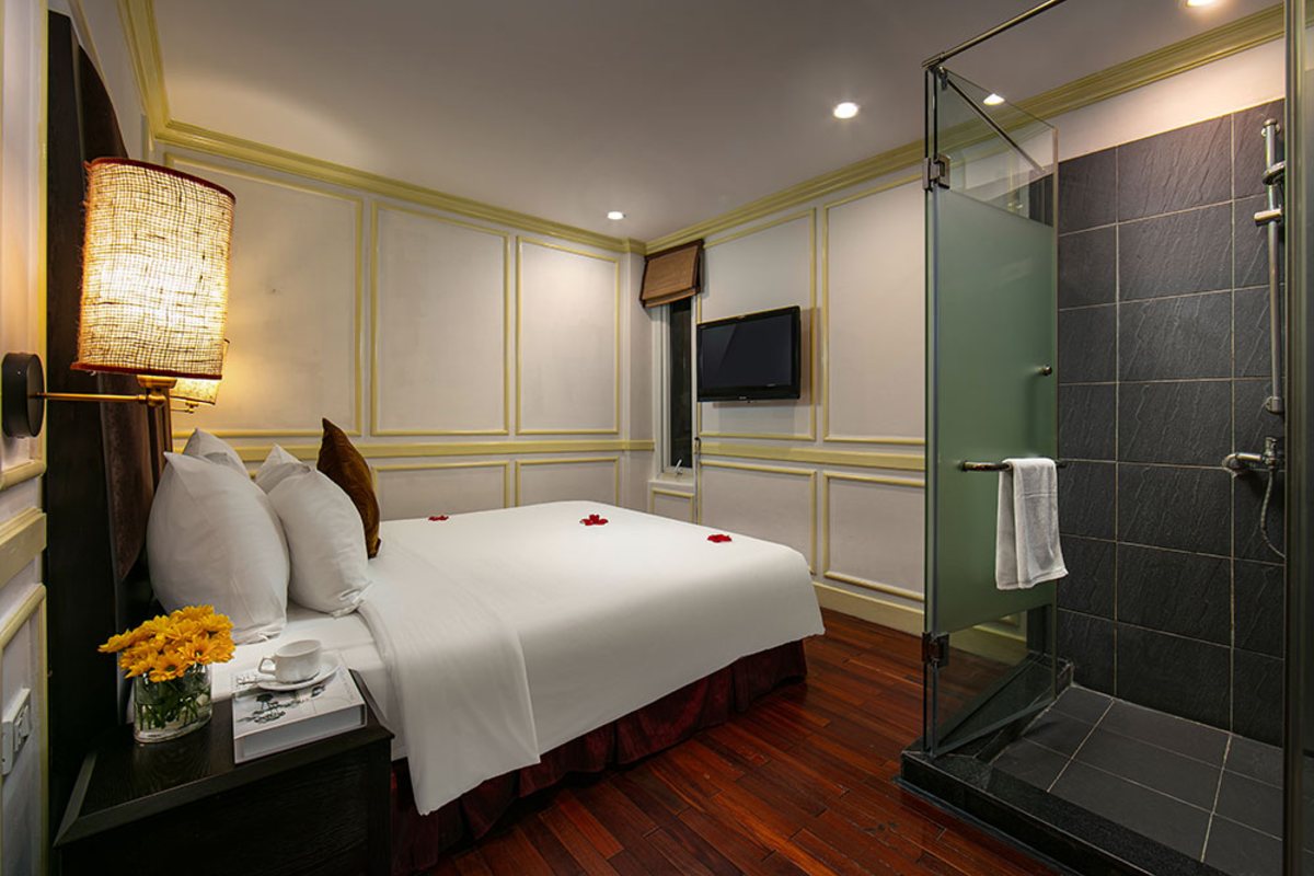 Classic room with shower at Hanoi Boutique Hotel & Spa