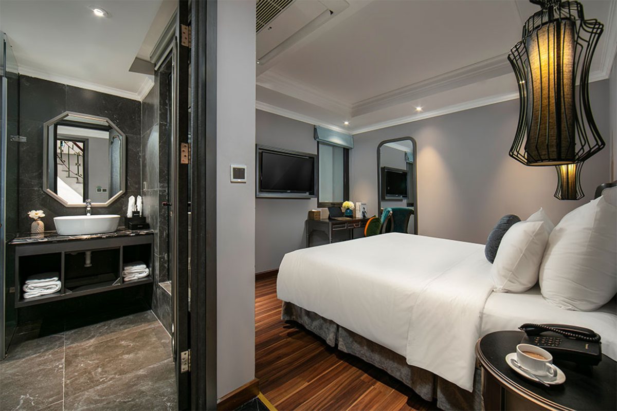 Superior Room with desk at Hanoi L'Heritage Hotel