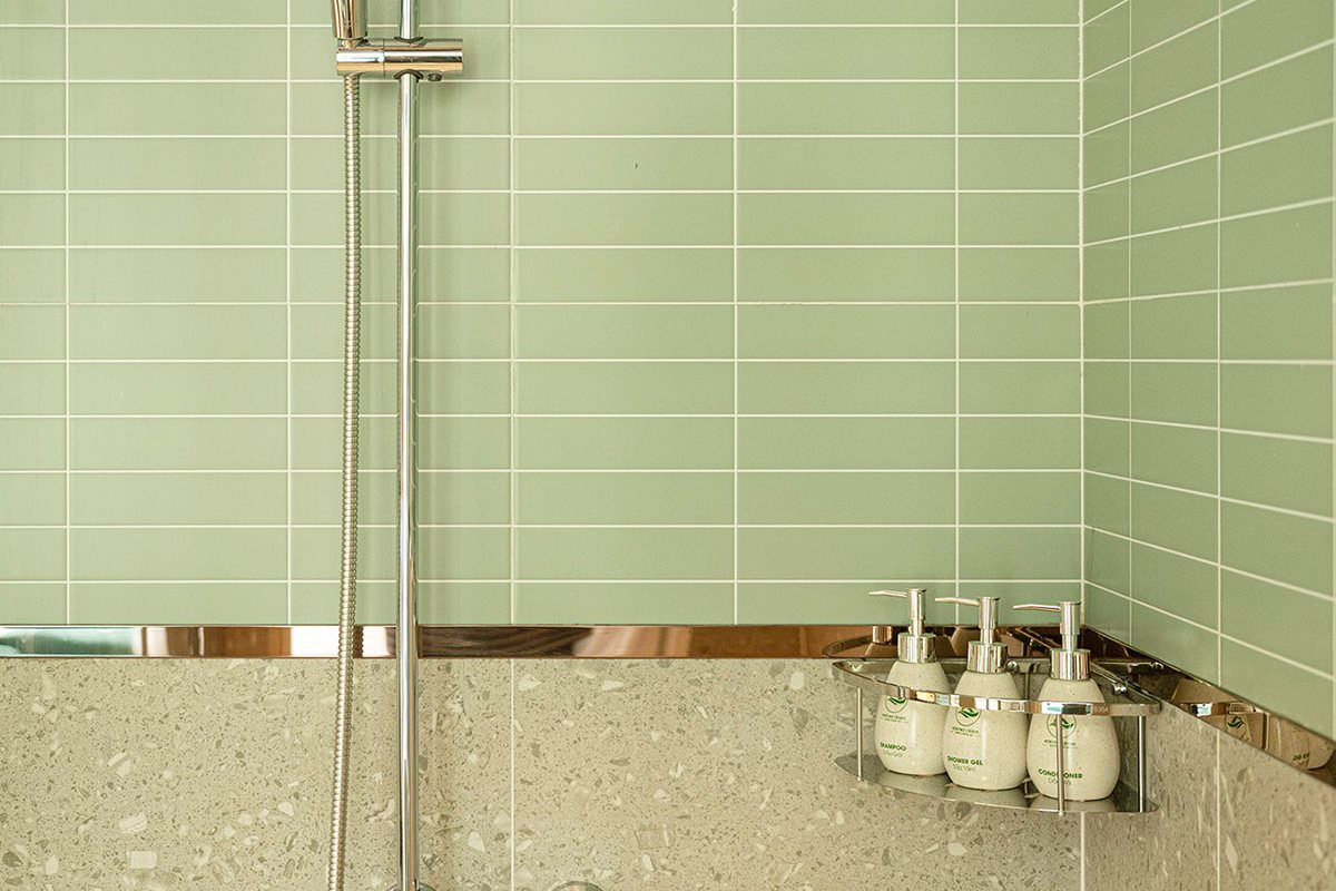 Premier room bathroom at Heritage Charm Hotel Trang An