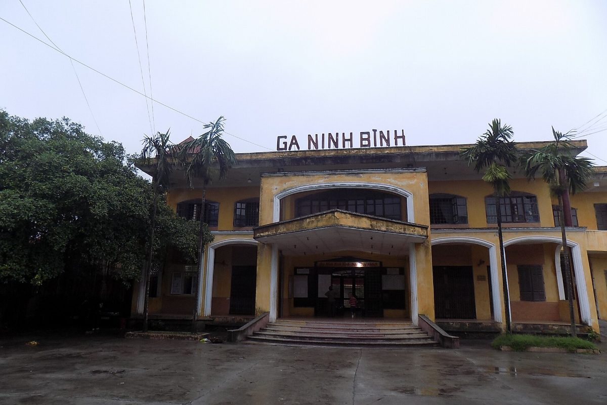 Ninh Binh railway station building