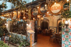 Halal Restaurants in Halong 2026: Verified Places in Bai Chay & Where to Pray