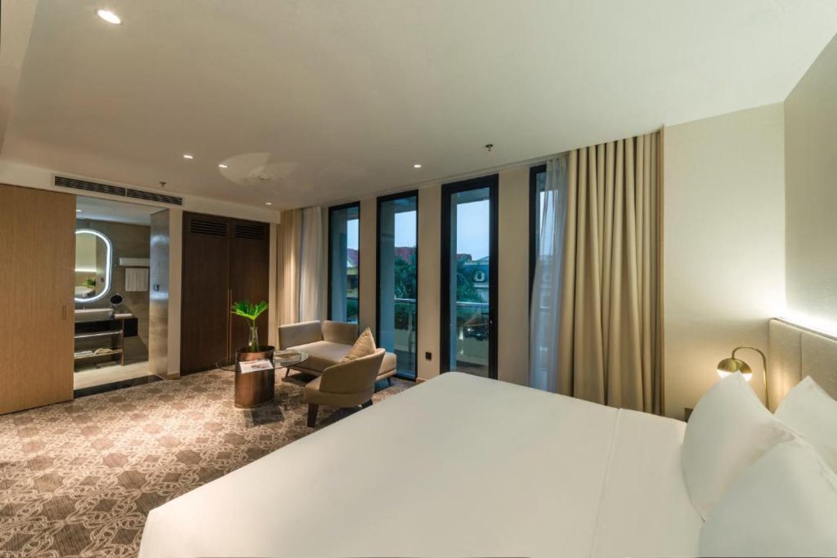 Deluxe King Studio at REY Hotel Hanoi
