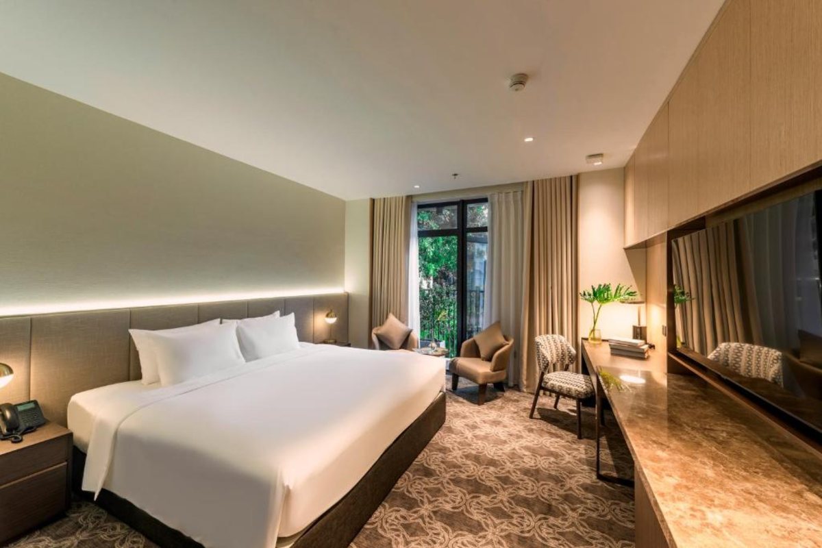 Superior King Room at REY Hotel Hanoi