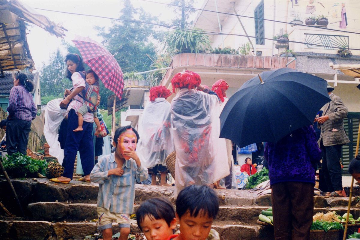 Hmong and Dao vendors at Sapa Market in Sapa town, Lao Cai