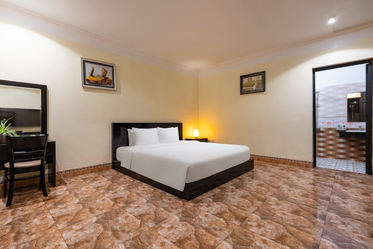 Deluxe Garden View room at Trang An Heritage Garden