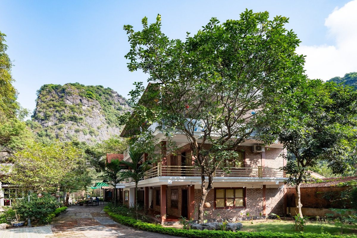 Garden house at Trang An Heritage Garden